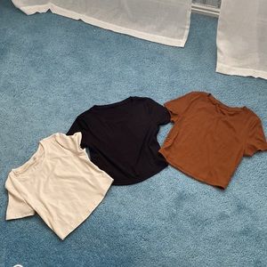 cropped tee’s